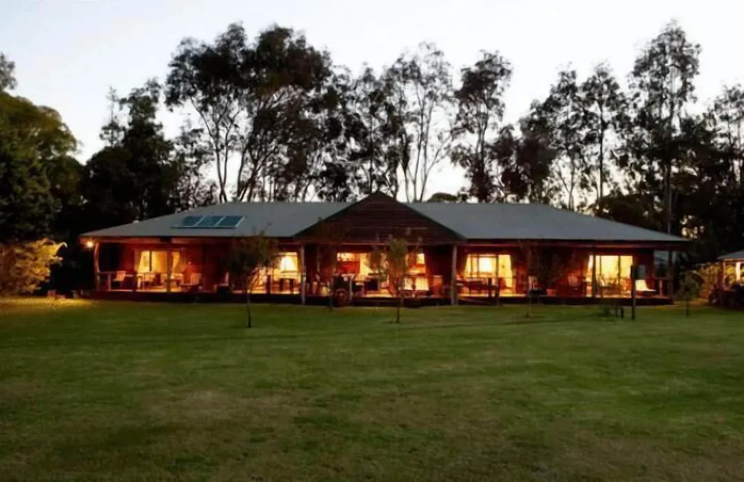 Lazy River Boutique Bed & Breakfast-1